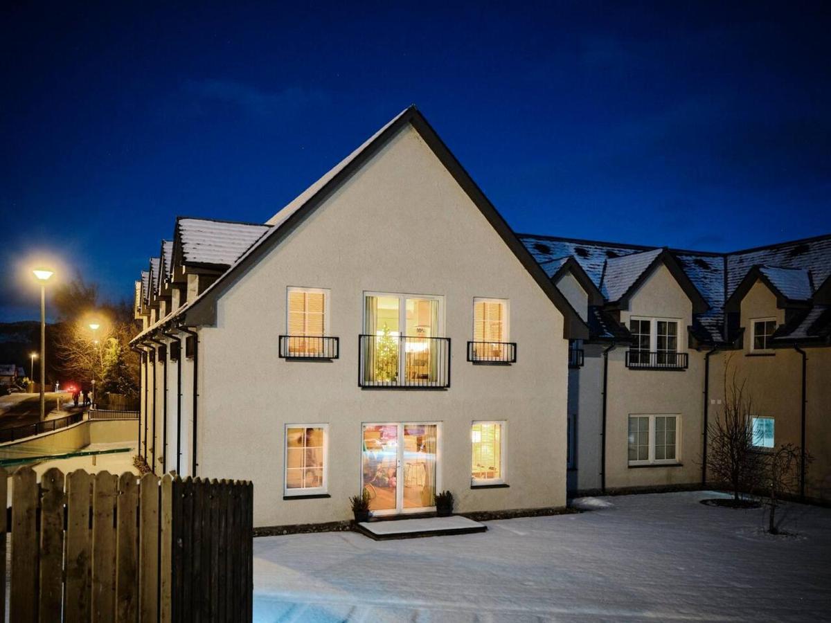 The Steadings, Aviemore Luxury 5 Star Rated 3 Bed With Home Cinema Garden And Parking Exterior foto